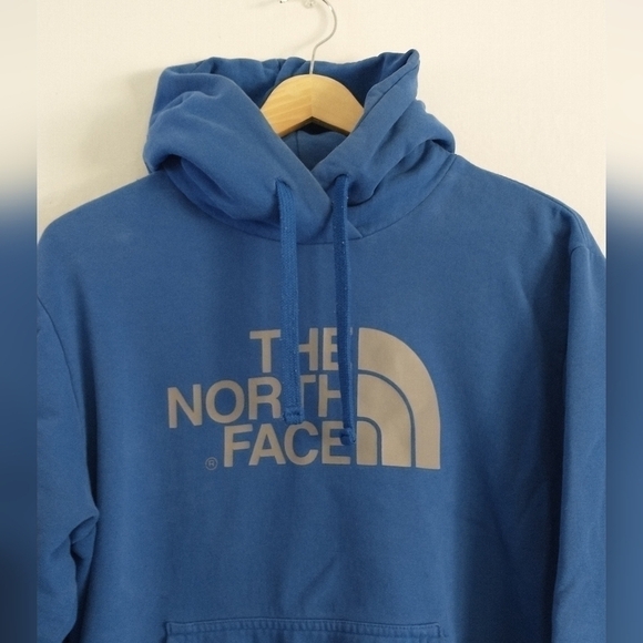 The North Face Large Pullover Royal Blue Men's Hoodie Sweatshirt - Picture 2 of 3